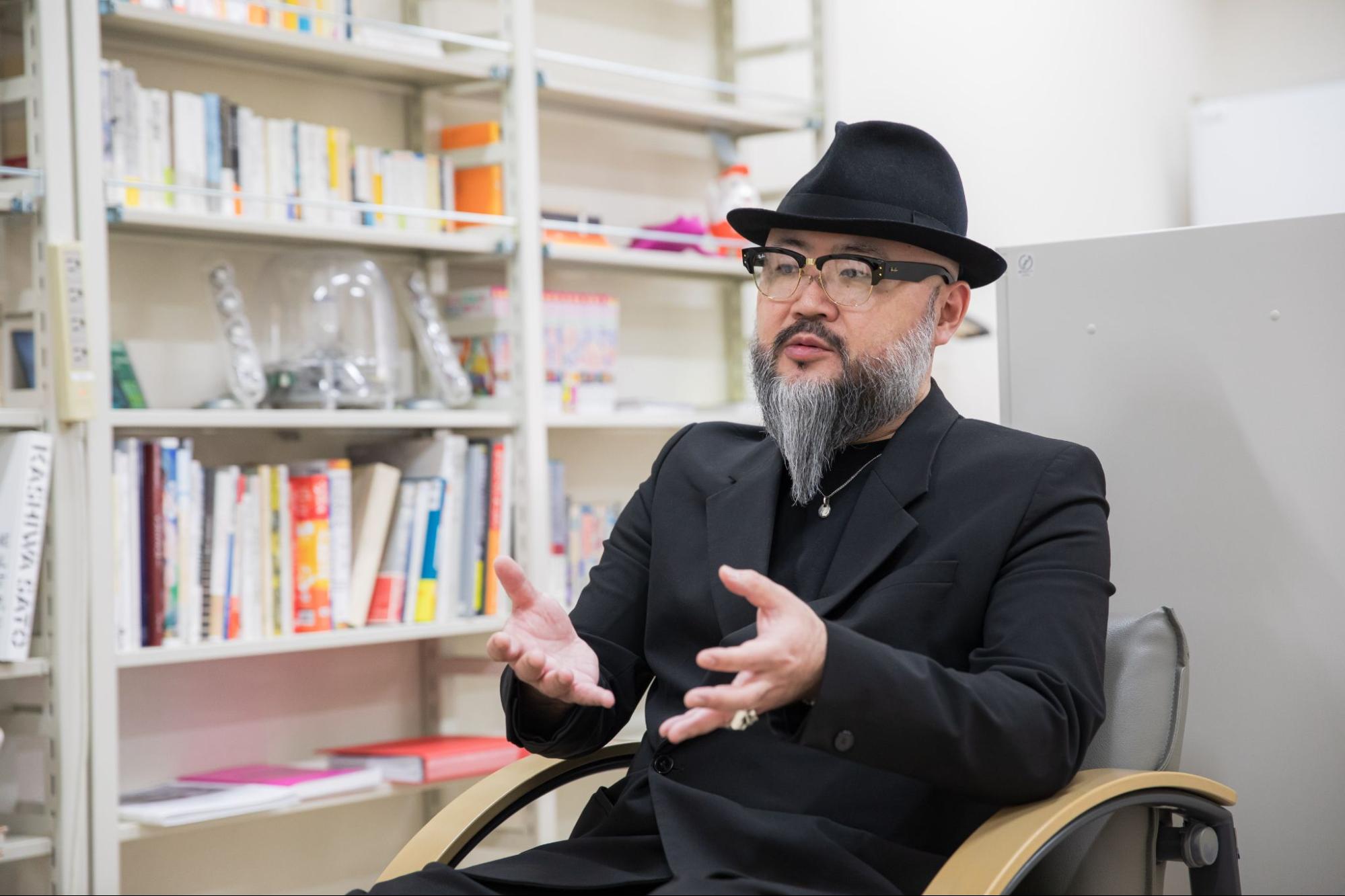 デザイン・アート学部 デザイン・アート学研究科 設置委員会 副委員長　八重樫 文 教授 